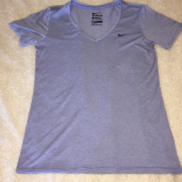 Nike Tops - Nike shirt